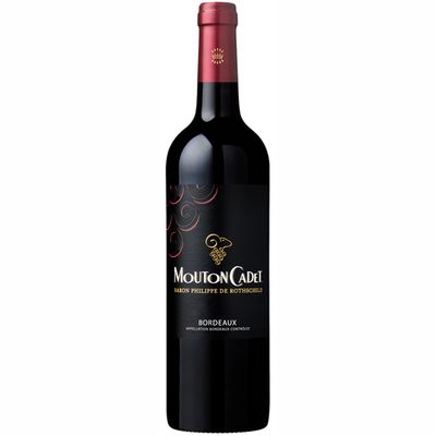 Mouton Cadet Rouge