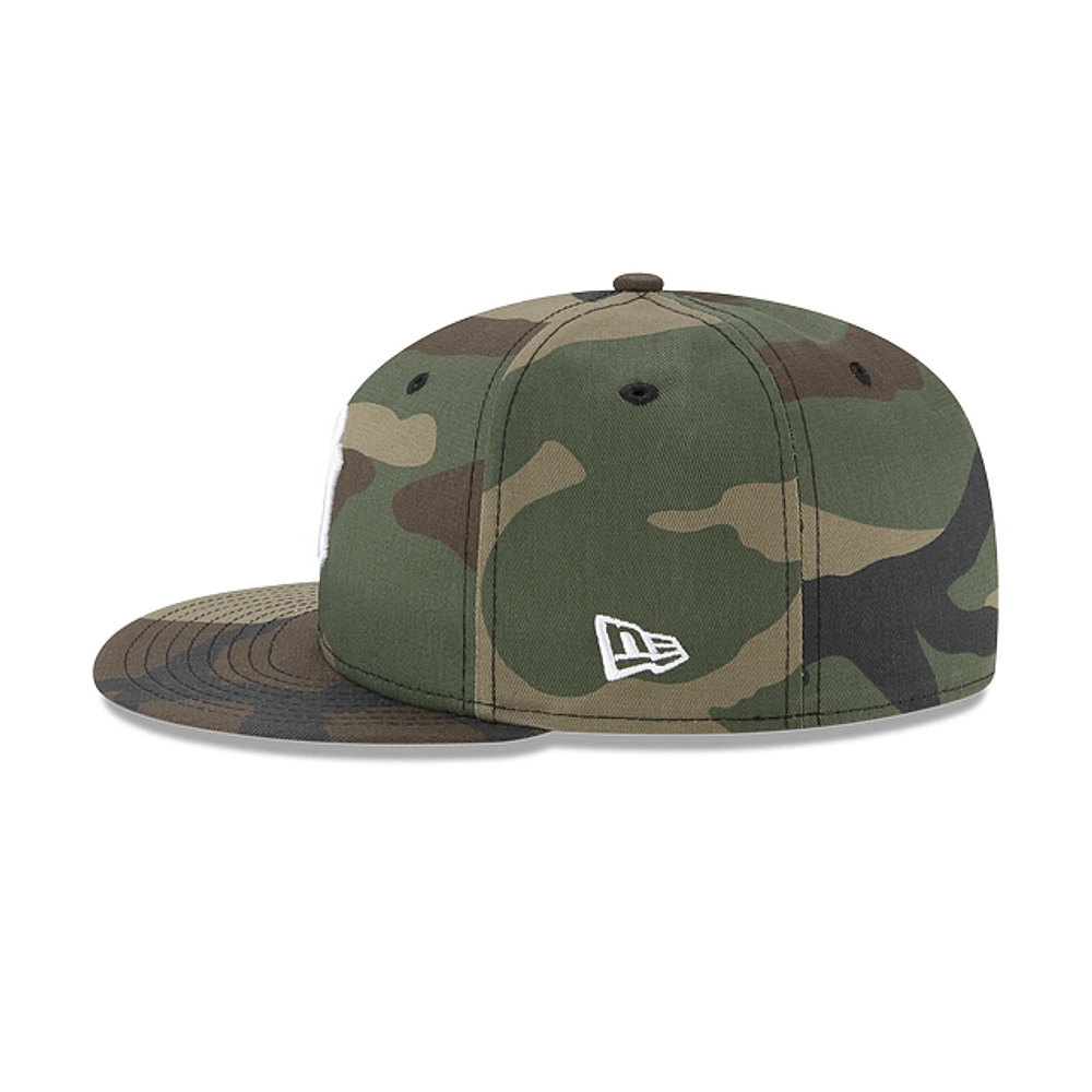 New York Yankees MLB Classics 59FIFTY Cerrada Camo