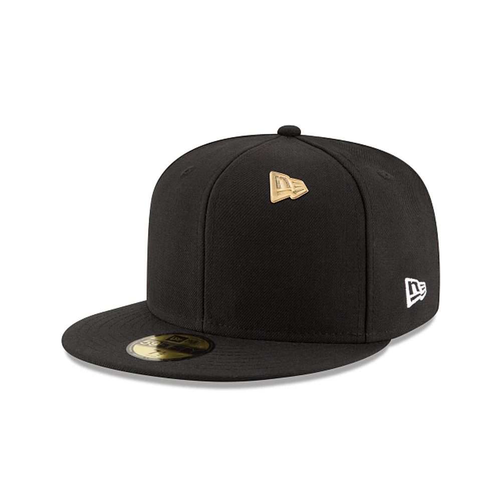 Pin New Era Cap Flag