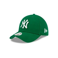 New York Yankees Women's League Essential  9FORTY Strapback para Mujer