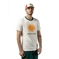 Playera Manga Corta Hermanos Koumori X New Era Sun Chrome