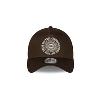 New Era Circle 9FORTY AF Trucker Snapback Café