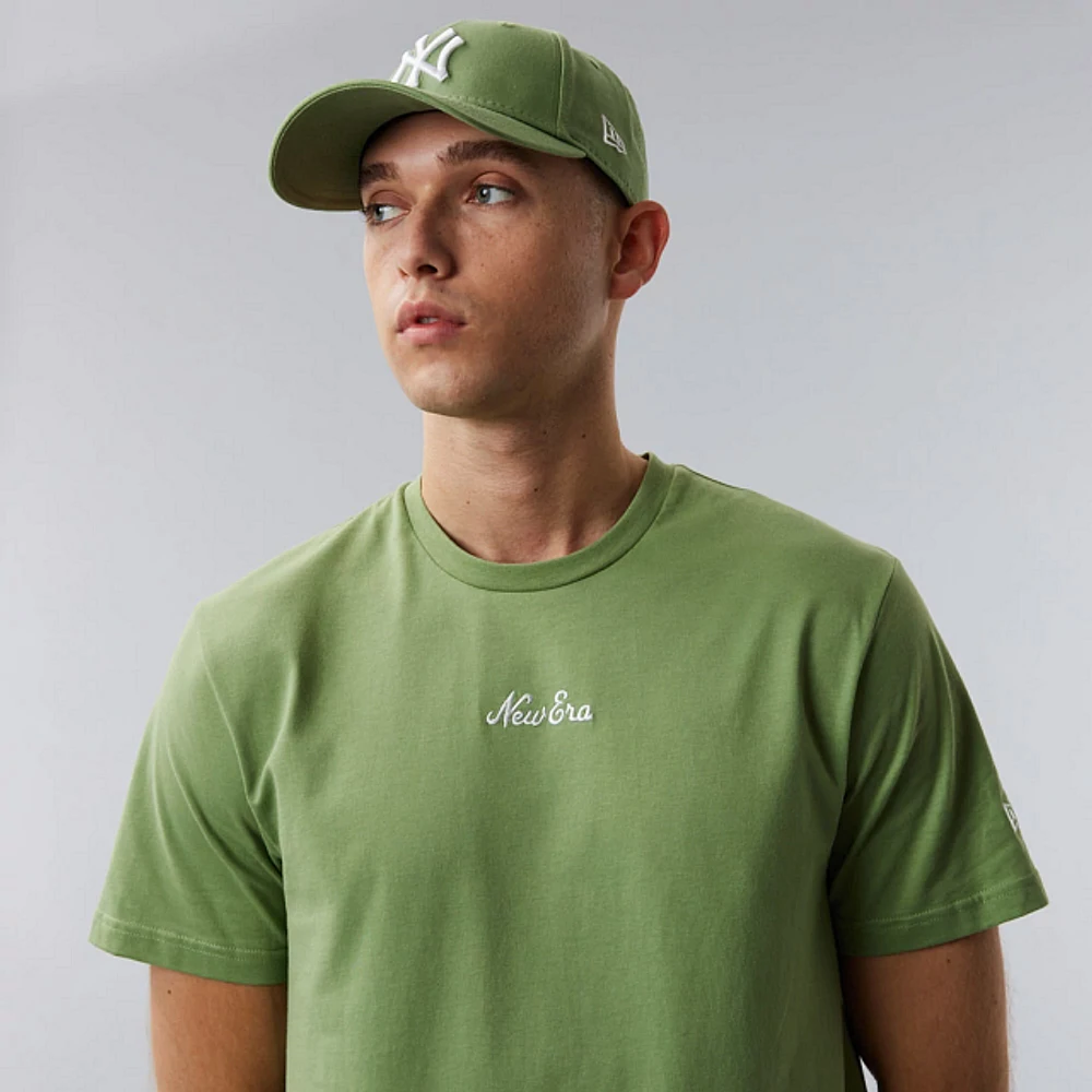 Playera Manga Corta New Era Essentials Script Verde