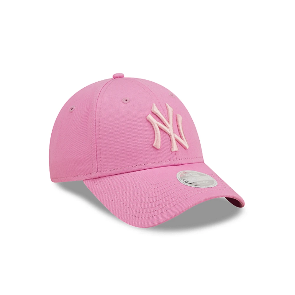 New York Yankees MLB Women's League Essentials 9FORTY Strapback Rosa para Mujer