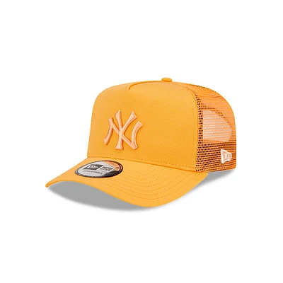 New York Yankees MLB League Essentials 9FORTY AF Trucker Snapback Naranja