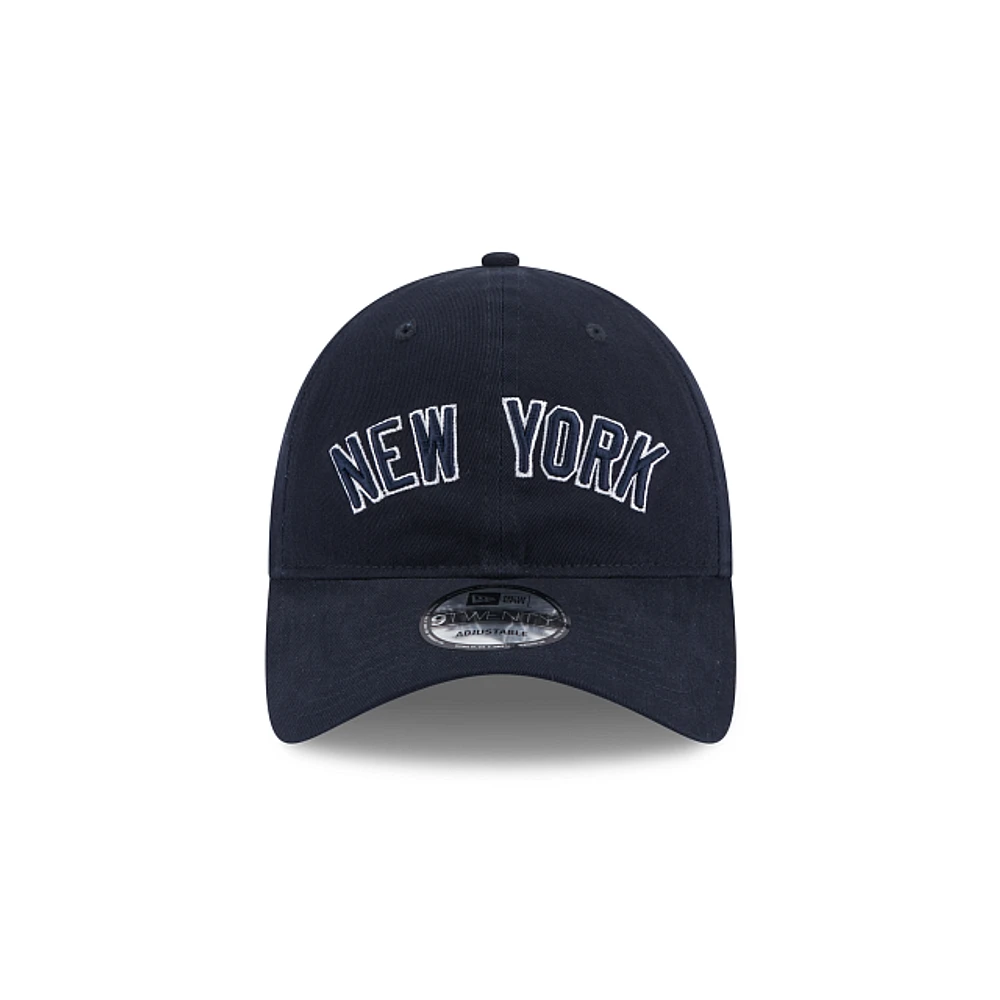 New York Yankees MLB Heritage 9TWENTY Strapback