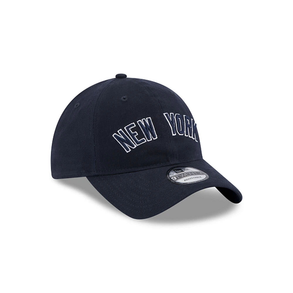 New York Yankees MLB Heritage 9TWENTY Strapback