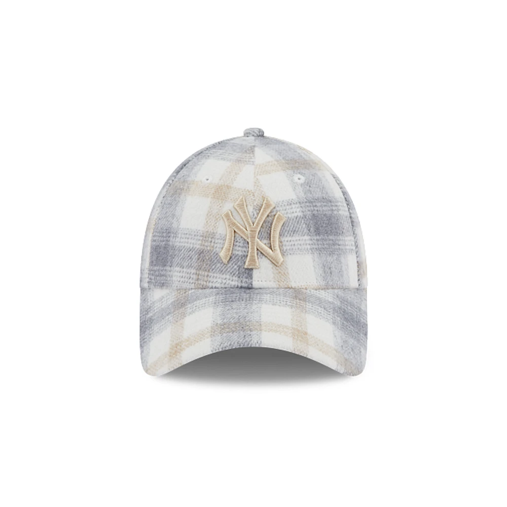 New York Yankees MLB Plaid Logo 9FORTY Strapback para Mujer