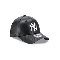 New York Yankees MLB Leather 9FORTY Strapback Negra