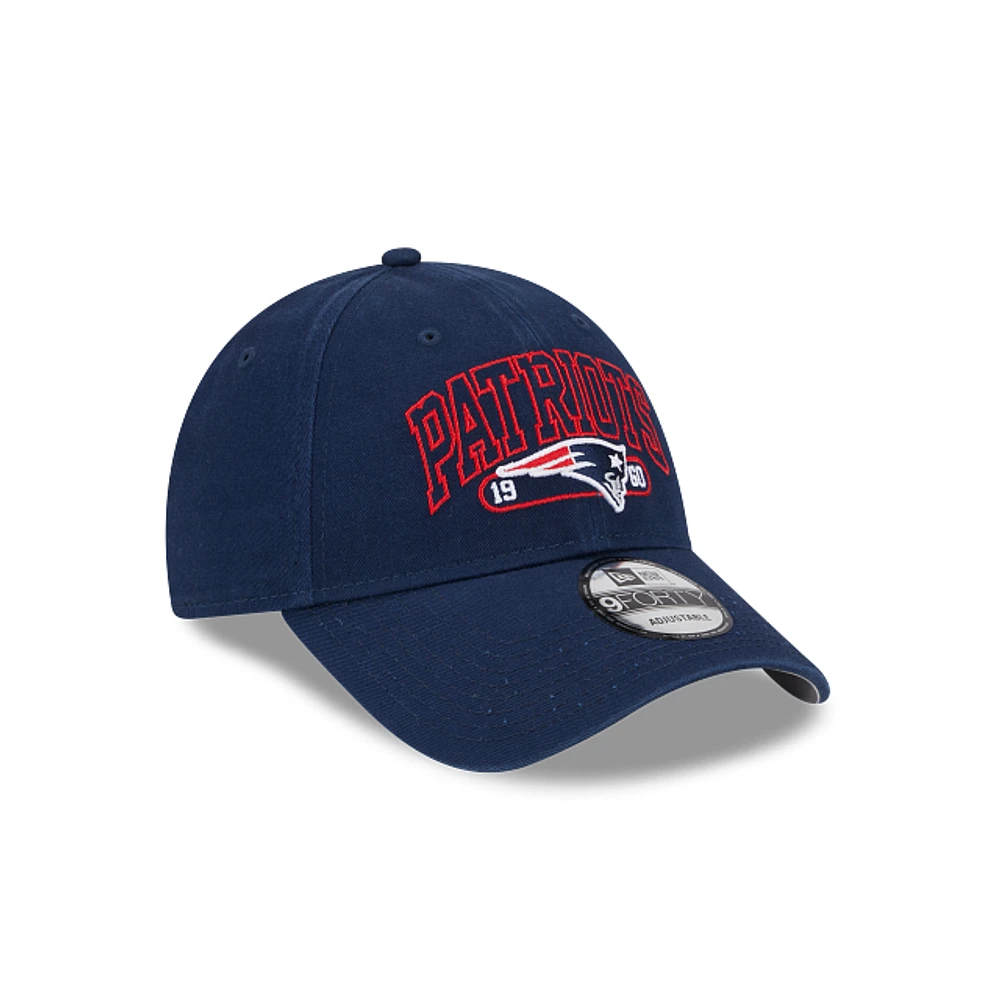 New England Patriots NFL Outline 9FORTY Strapback