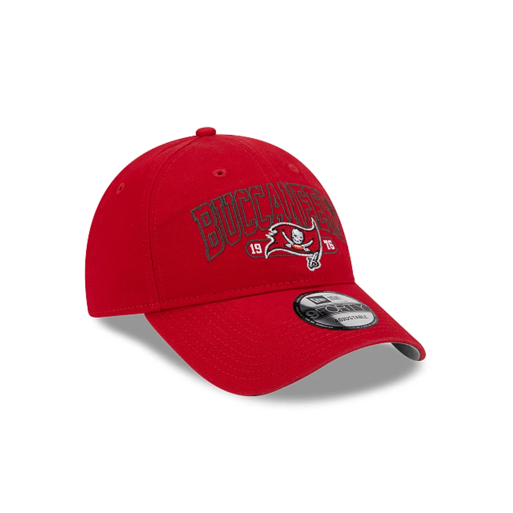 Tampa Bay Buccaneers NFL Outline 9FORTY Strapback