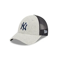 New York Yankees MLB Athleisure 9FORTY Strapback