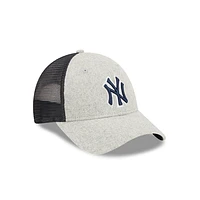 New York Yankees MLB Athleisure 9FORTY Strapback