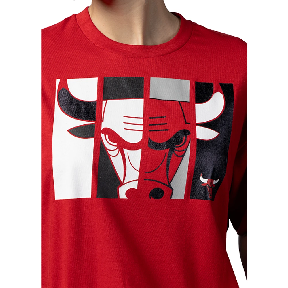 Playera Manga Corta Chicago Bulls NBA Athleisure para Mujer