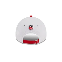 Kansas City Chiefs NFL Sideline 9TWENTY Strapback para Mujer