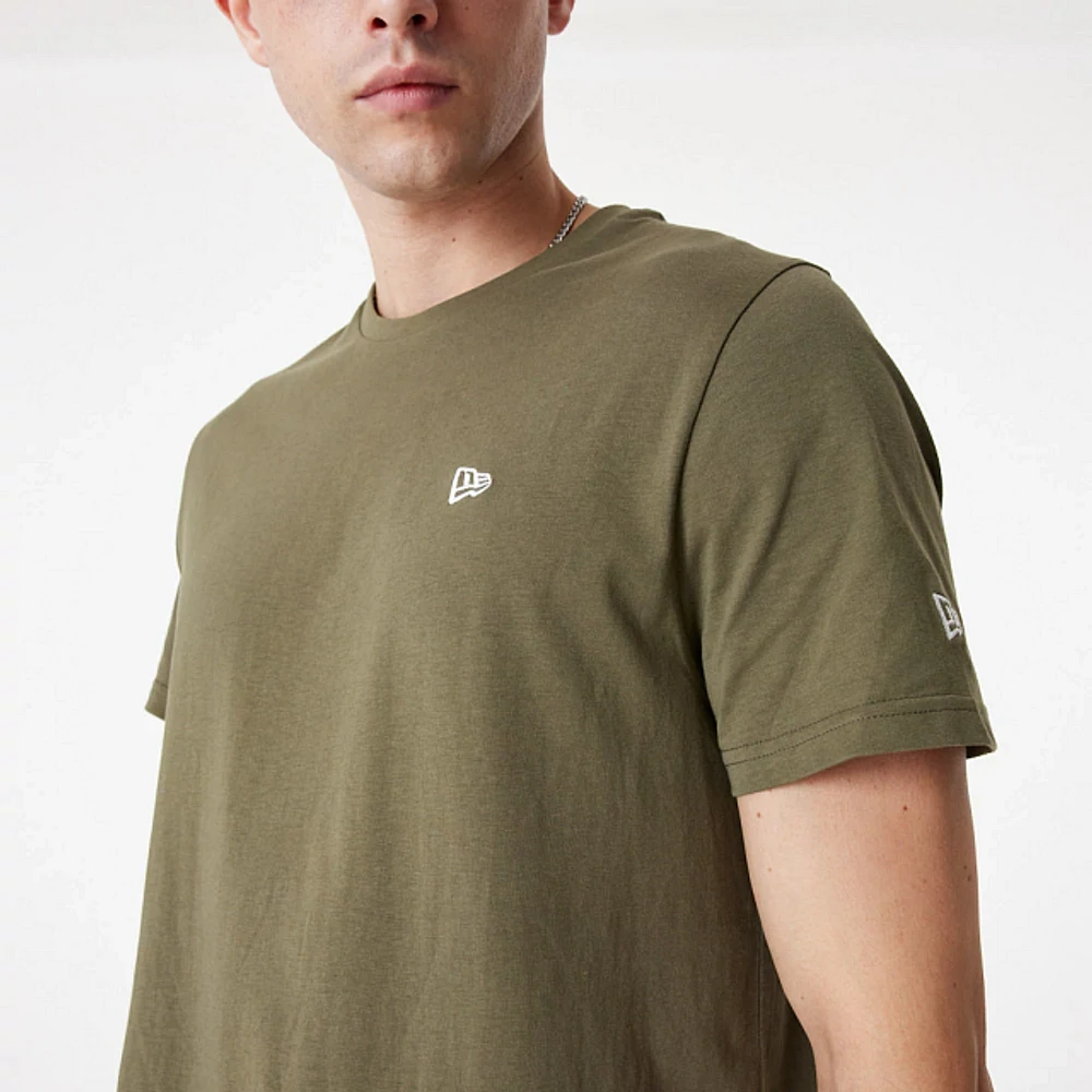 Playera Manga Corta New Era Essentials Verde