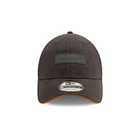 McLaren F1 Team 9FORTY Trucker Suede Gris Snapback