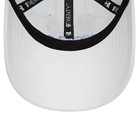 Gorra New Era Essentials 9TWENTY Strapback Blanca para Mujer