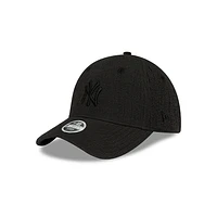 New York Yankees MLB Bubble Stitch 9FORTY Strapback Negra para Mujer