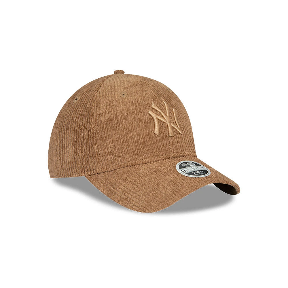 New York Yankees MLB Summer Corduroy 9FORTY Strapback Café para Mujer