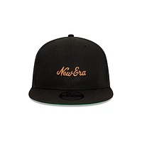 New Era World 9FIFTY Trucker Snapback Negra