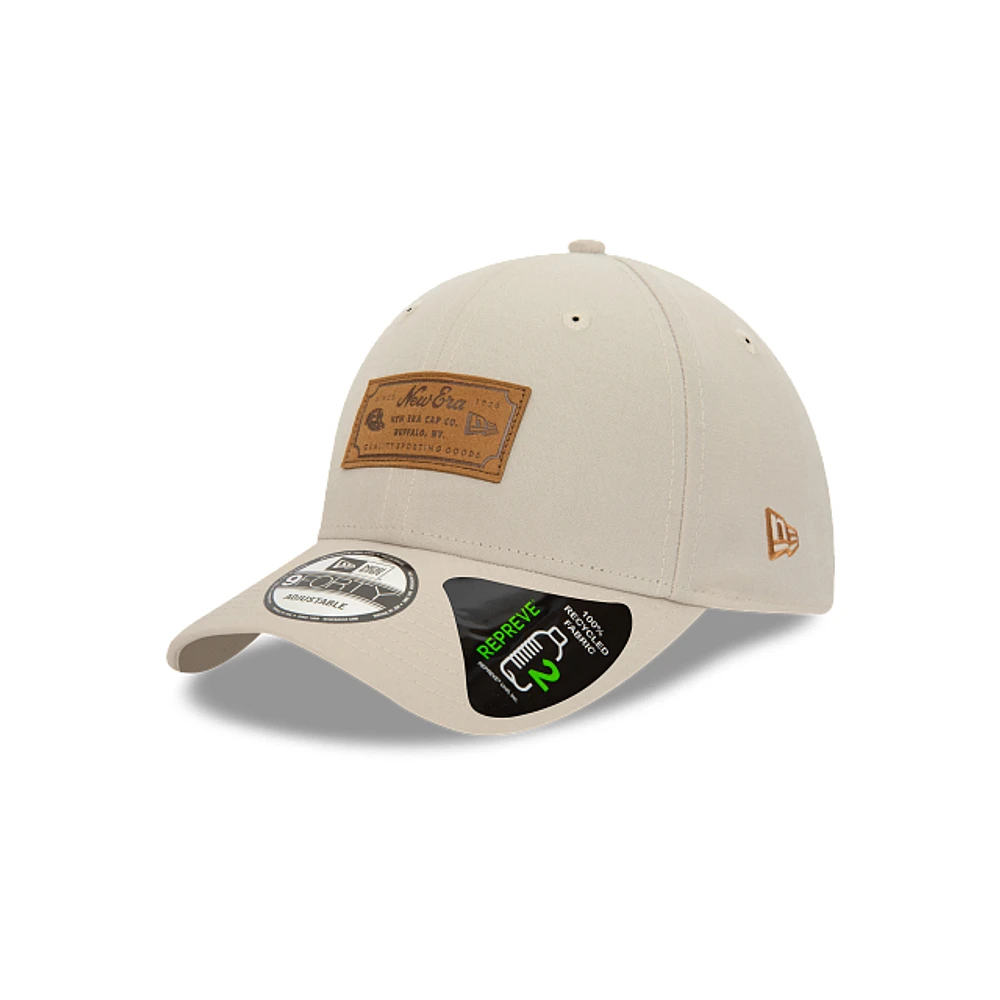 Gorra New Era Essentials Repreve 9FORTY Strapback Beige