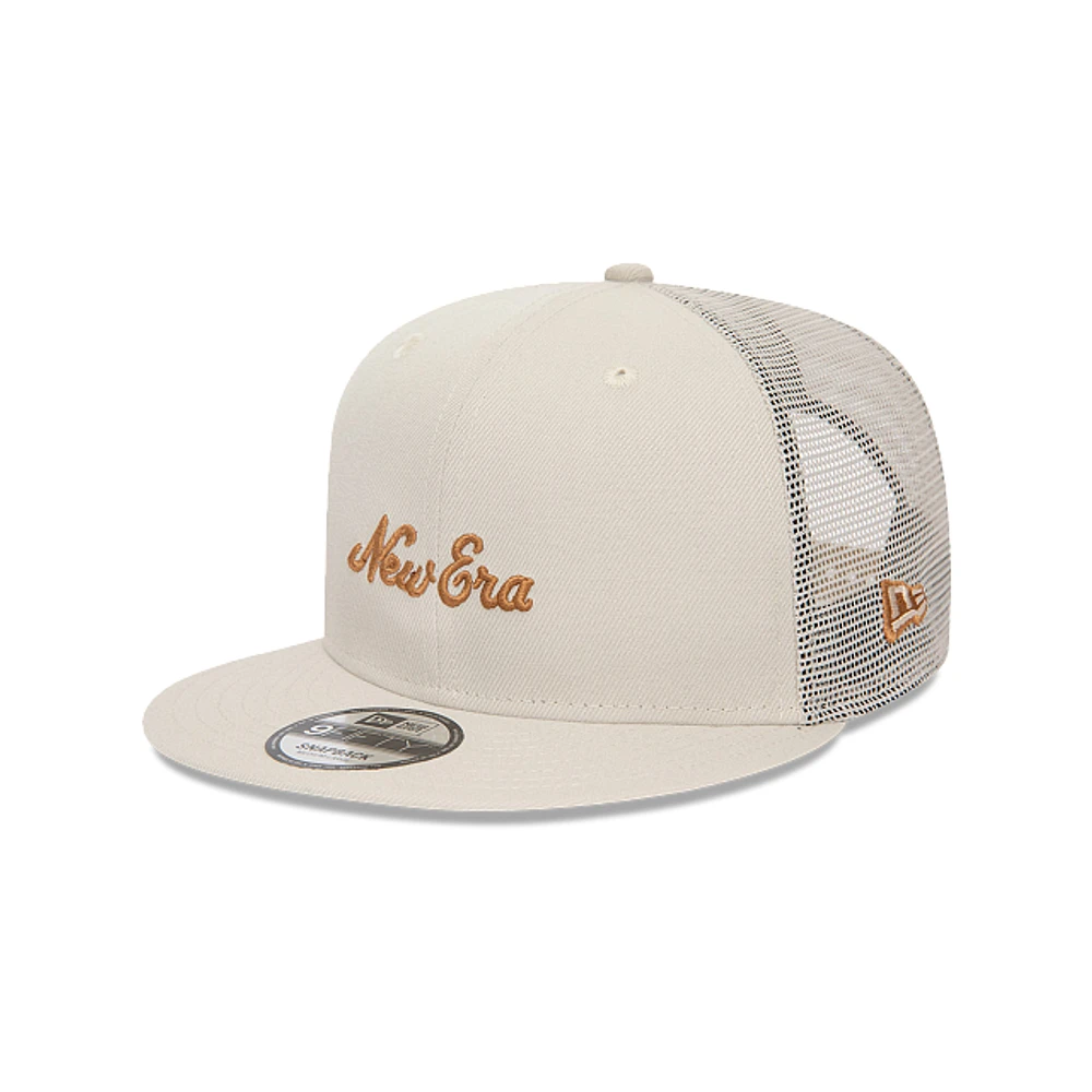 New Era World 9FIFTY Trucker Snapback Beige