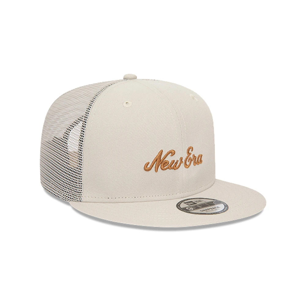 New Era World 9FIFTY Trucker Snapback Beige