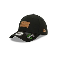 Gorra New Era Essentials Repreve 9FORTY Strapback Negra