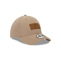 Gorra New Era Essentials Repreve 9FORTY Strapback Café