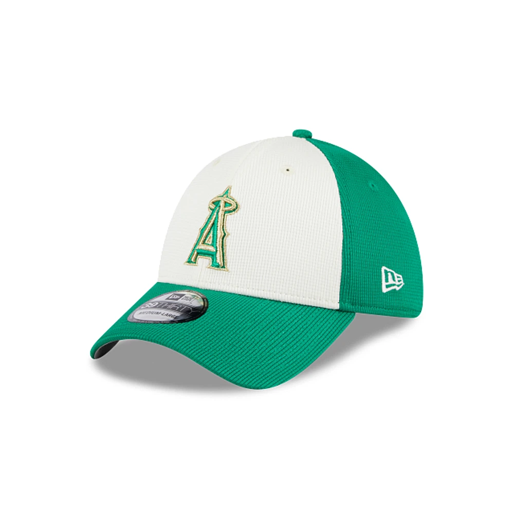 Los Angeles Angels MLB St. Patrick's Day 2024 39THIRTY Elástica