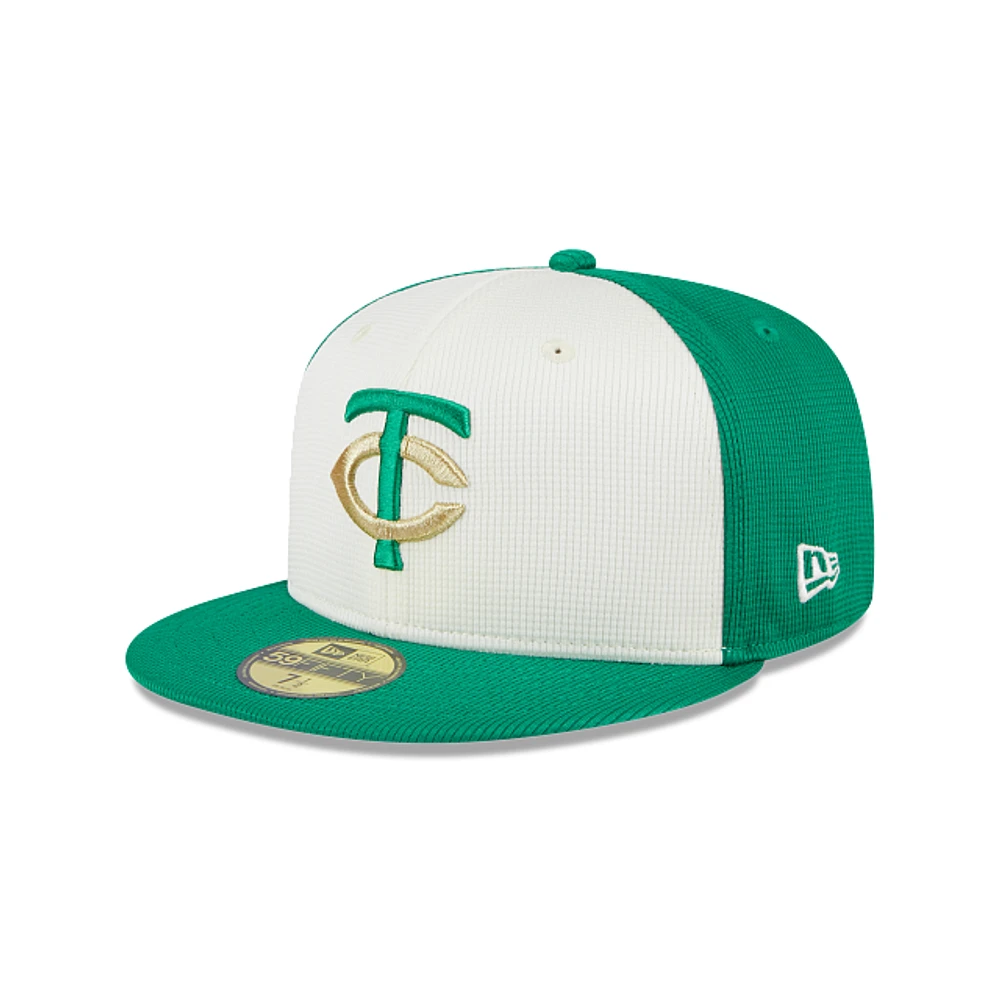 Minnesota Twins MLB St. Patrick's Day 2024 59FIFTY Cerrada