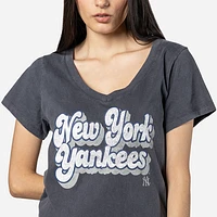 Playera Manga Corta New York Yankees MLB Throwback para Mujer