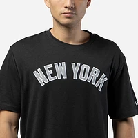 Playera Manga Corta New York Yankees MLB Essentials