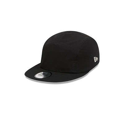 New Era Everyday Classics Camper 5PANNEL Strapback Negro