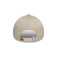 New York Yankees MLB Sunflowers 9FORTY Strapback Beige para Mujer