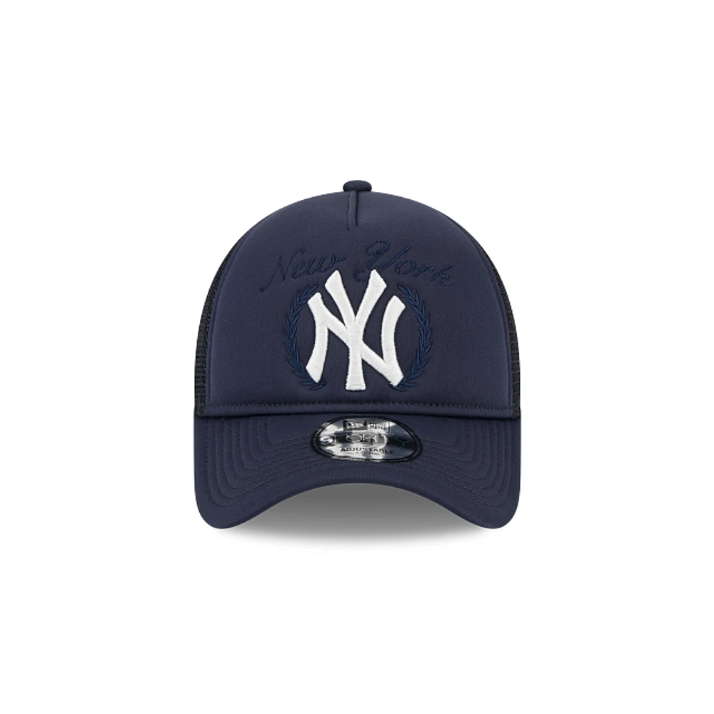 New York Yankees MLB Fairway 9FORTY AF Trucker Snapback