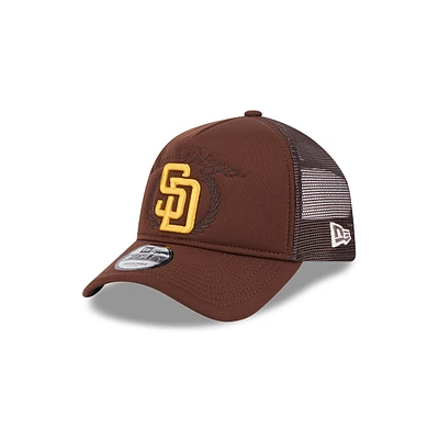 San Diego Padres MLB Fairway 9FORTY AF Trucker Snapback