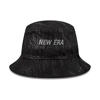 New Era Adventure Leaf Camo Bucket Negro