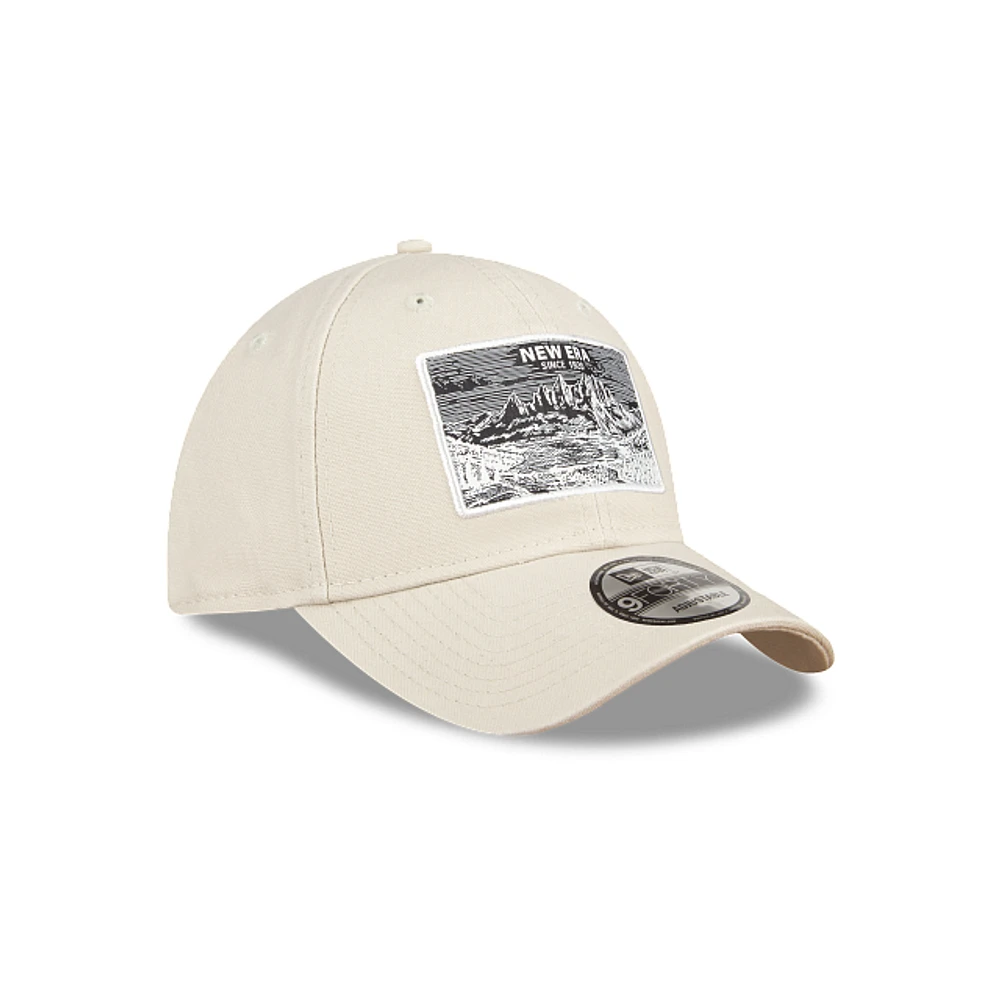 New Era Engraving Mountain 9FORTY Strapback Beige