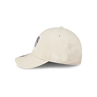 New Era Engraving Mountain 9FORTY Strapback Beige