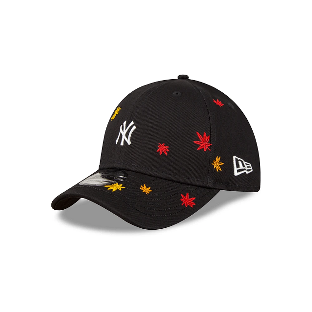 New York Yankees Maple Leaves 9FORTY Strapback