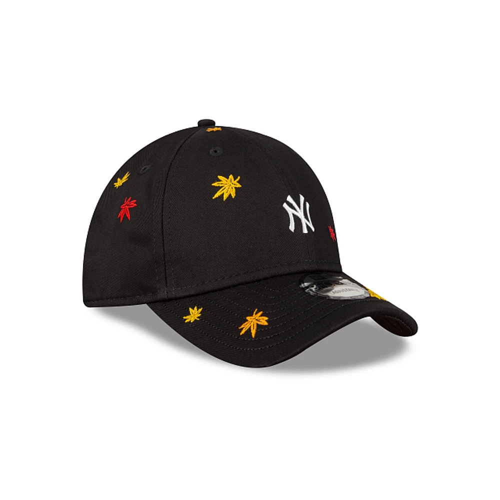 New York Yankees Maple Leaves 9FORTY Strapback