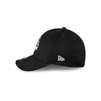 New Era Culture Outdoor 9FORTY Strapback Negra