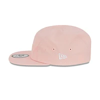 New Era Foundation Essentials 5PANNEL Strapback Rosa