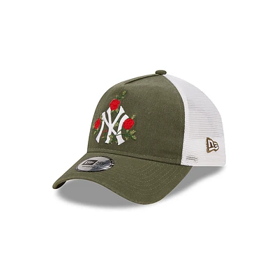 New York Yankees Floral Collection 9FORTY Snapback