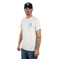 Playera Manga Corta New York Yankees League Essential Blanca