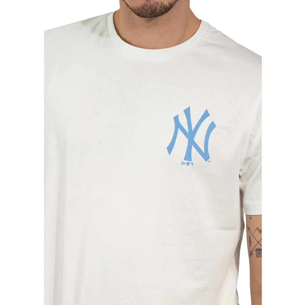 Playera Manga Corta New York Yankees League Essential Blanca