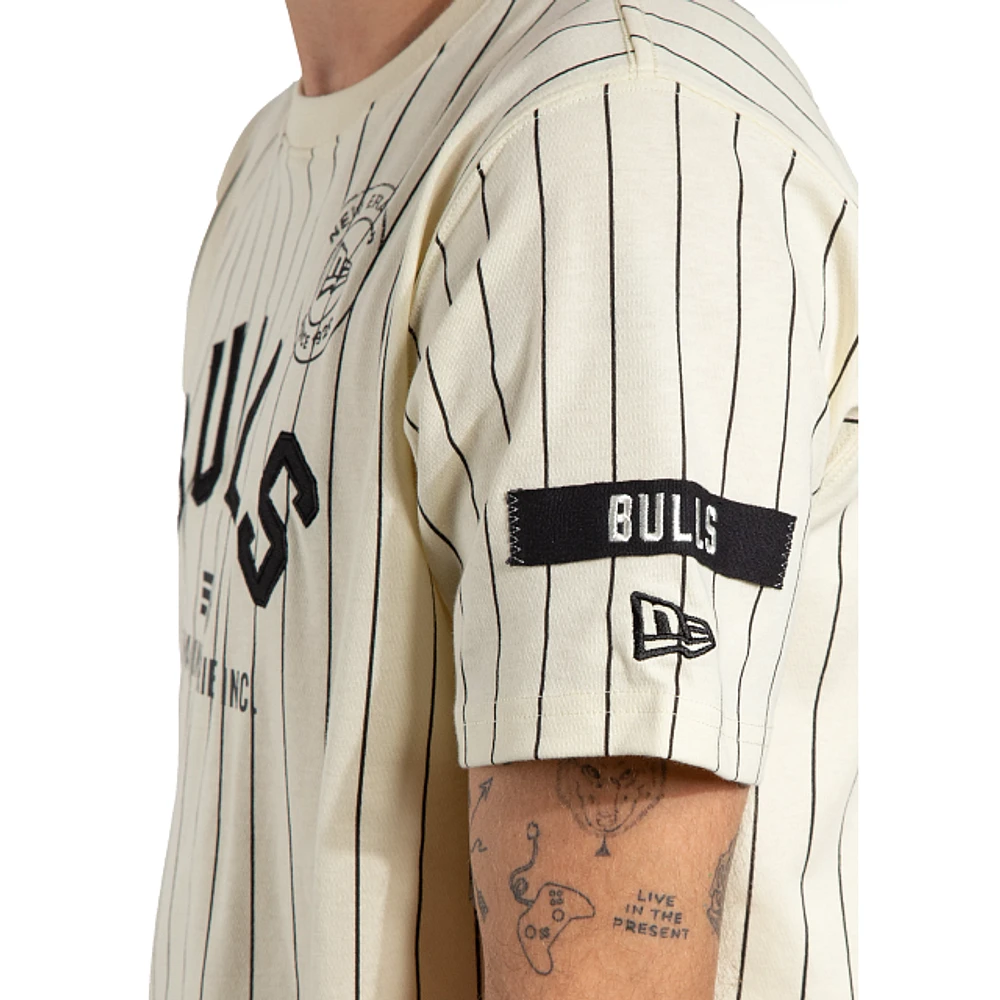 Playera Manga Corta Alpha Industries X NBA Chicago Bulls