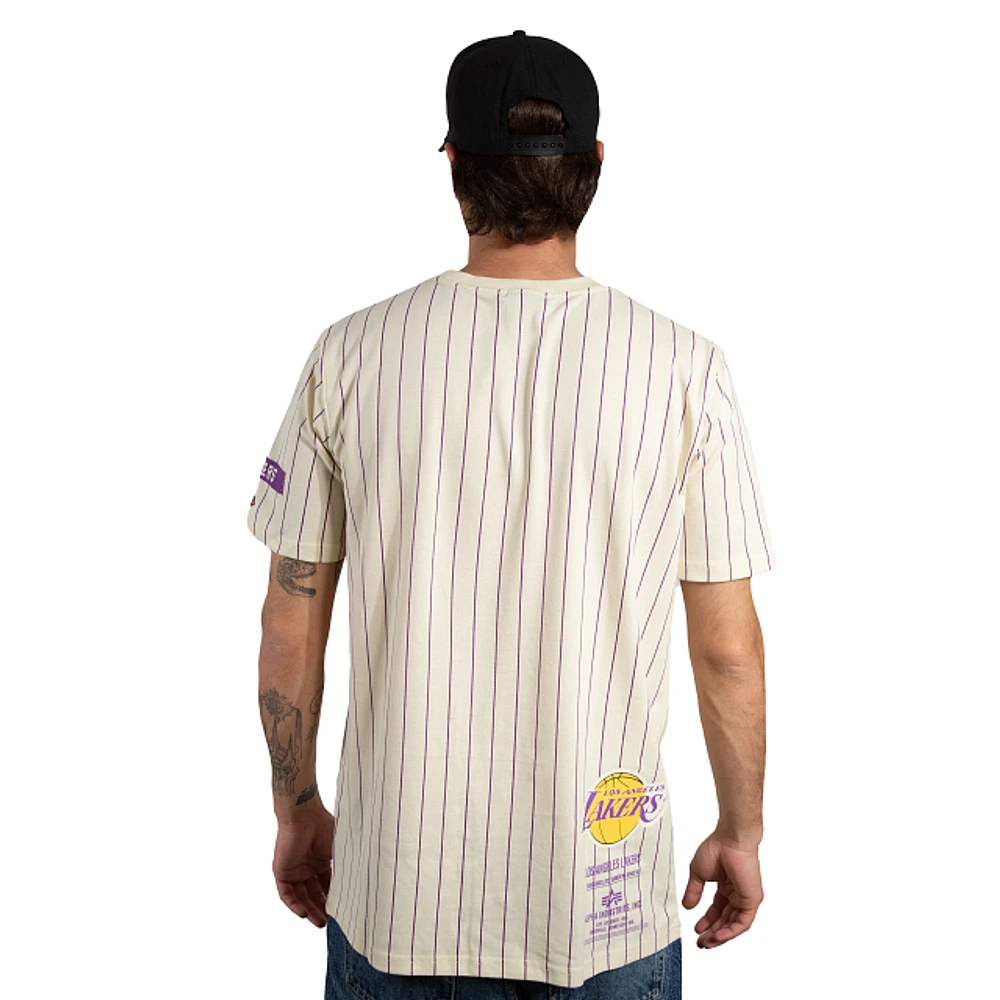 Playera Manga Corta Alpha Industries X NBA Los Angeles Lakers